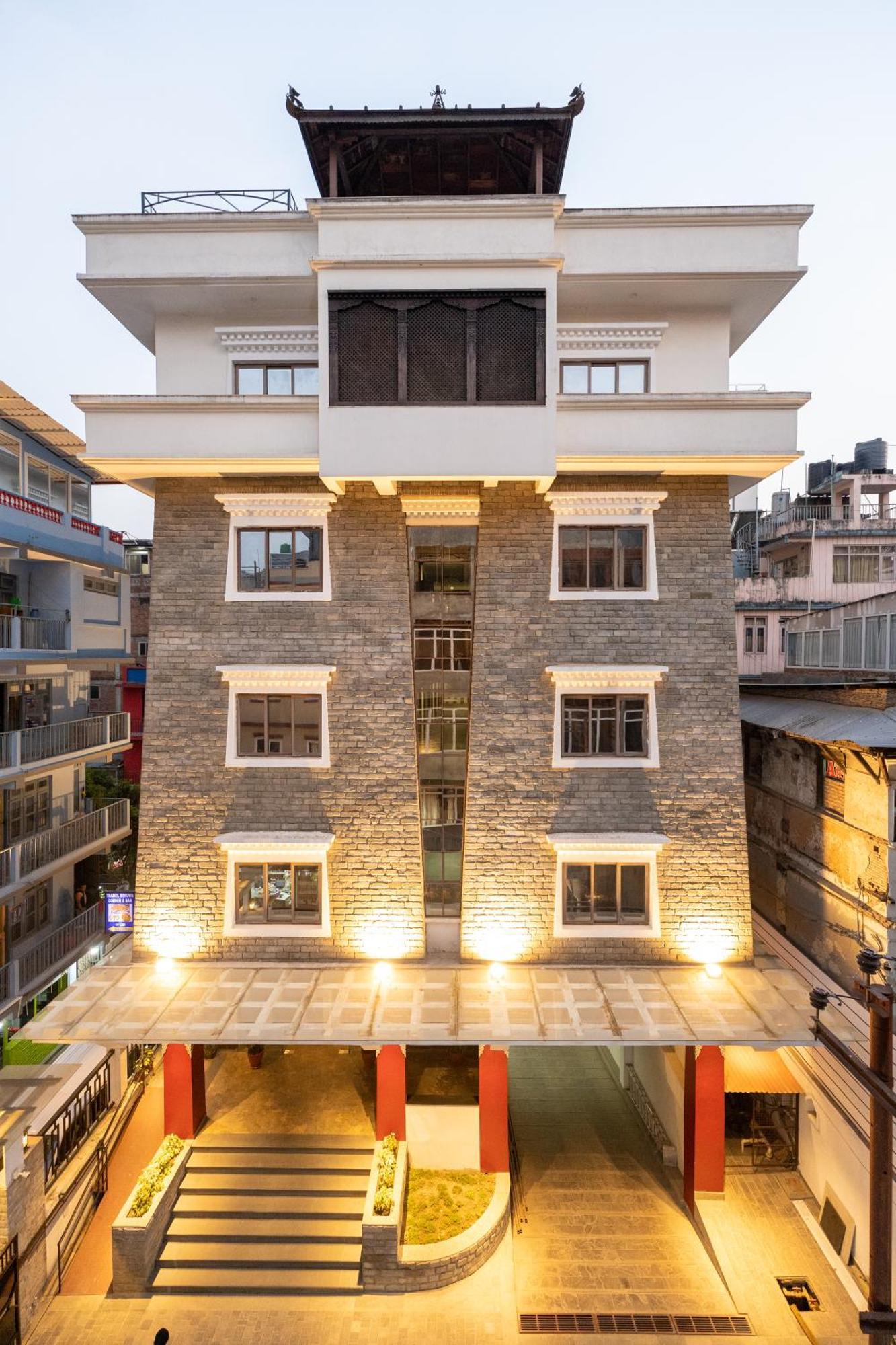 Hotel Lo Mustang Katmandú Exterior foto